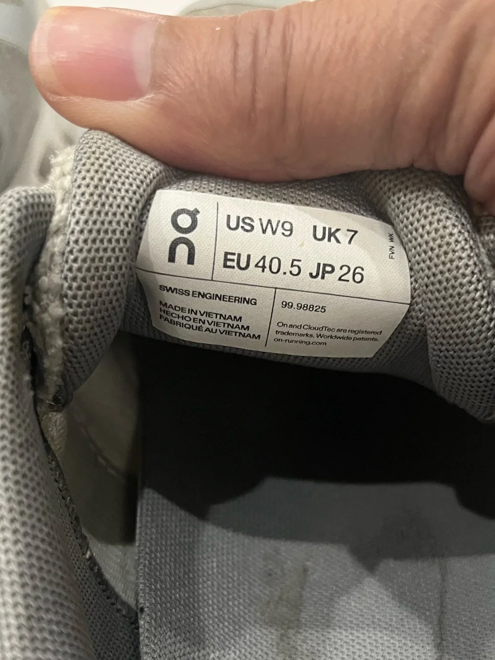 On Running Gray Cloud Terry Performance Sneaker Sz. 9